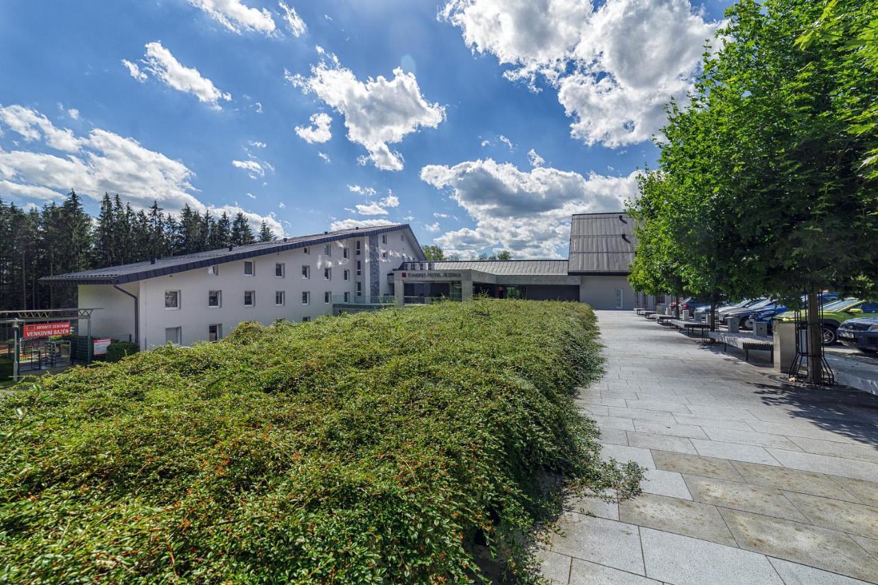 Hotel Jezerka Sec Luaran gambar